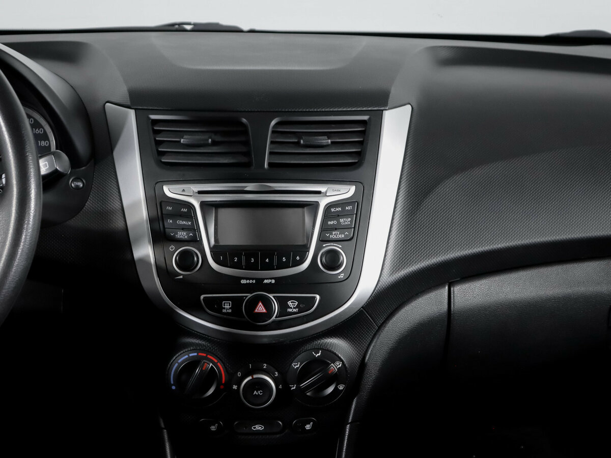 Hyundai Solaris I, 2013 - Фото №10