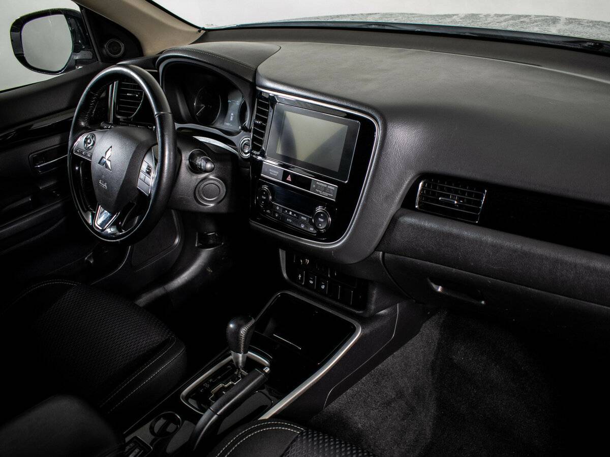 Mitsubishi Outlander III Рестайлинг 3, 2018 - Фото №9