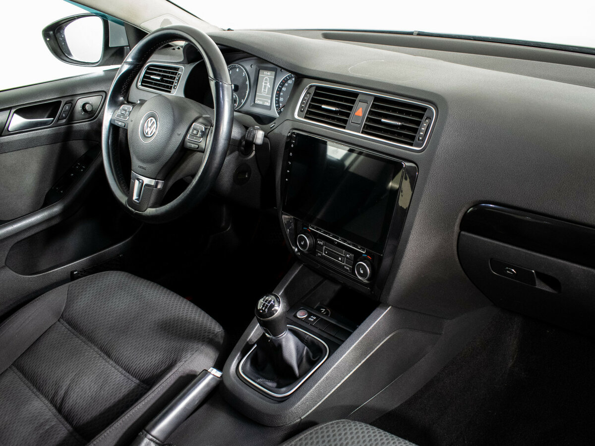 Volkswagen Jetta VI, 2012 - Фото №9