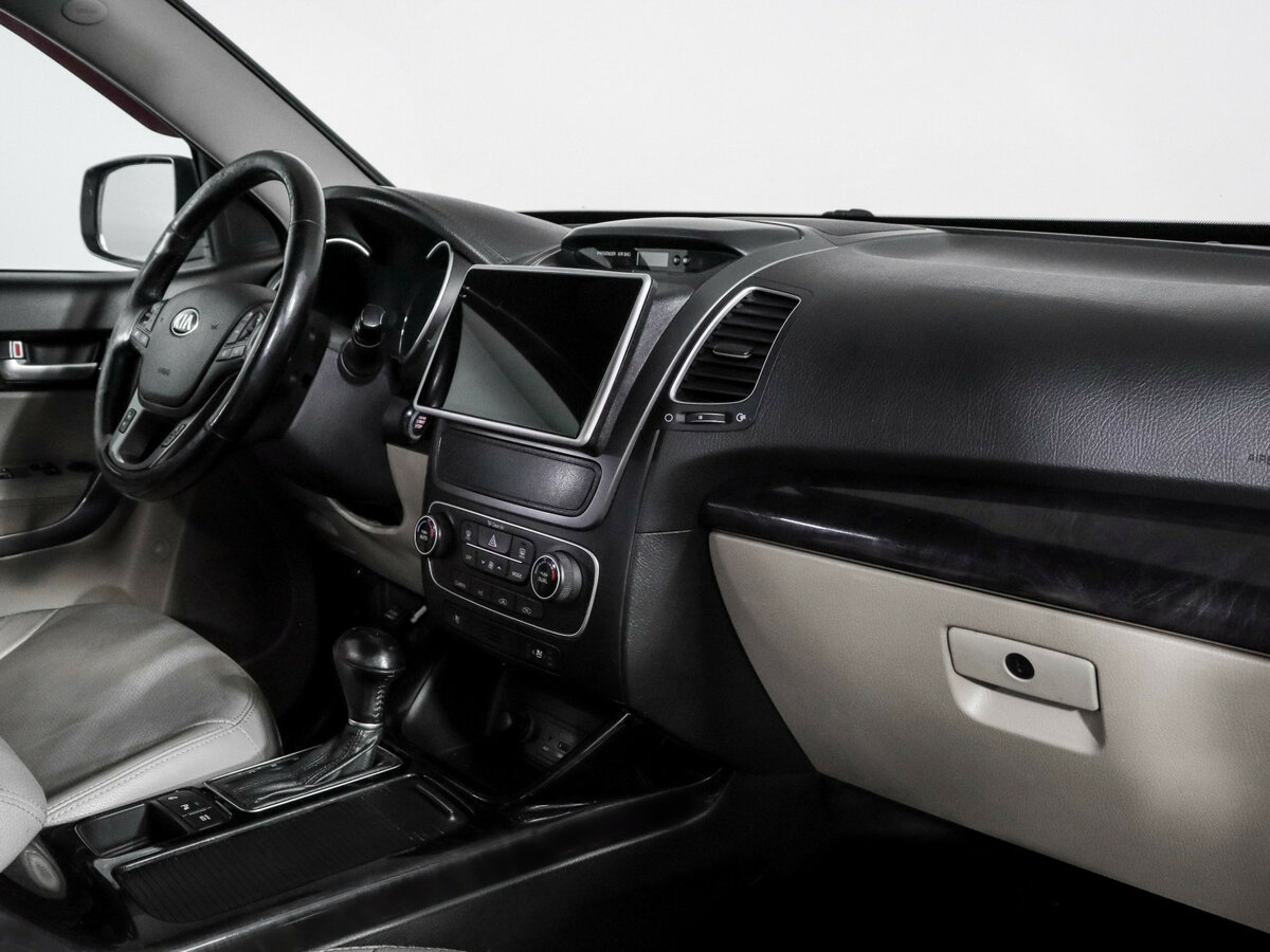 Kia Sorento II Рестайлинг, 2013 - Фото №8