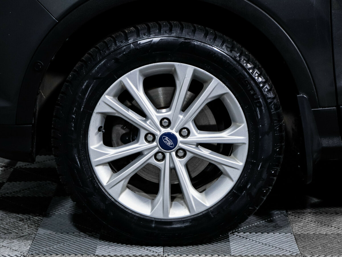 Ford Kuga II Рестайлинг, 2017 - Фото №13