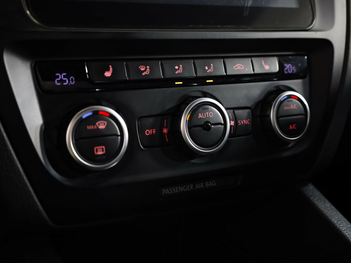 Volkswagen Jetta VI, 2014 - Фото №14