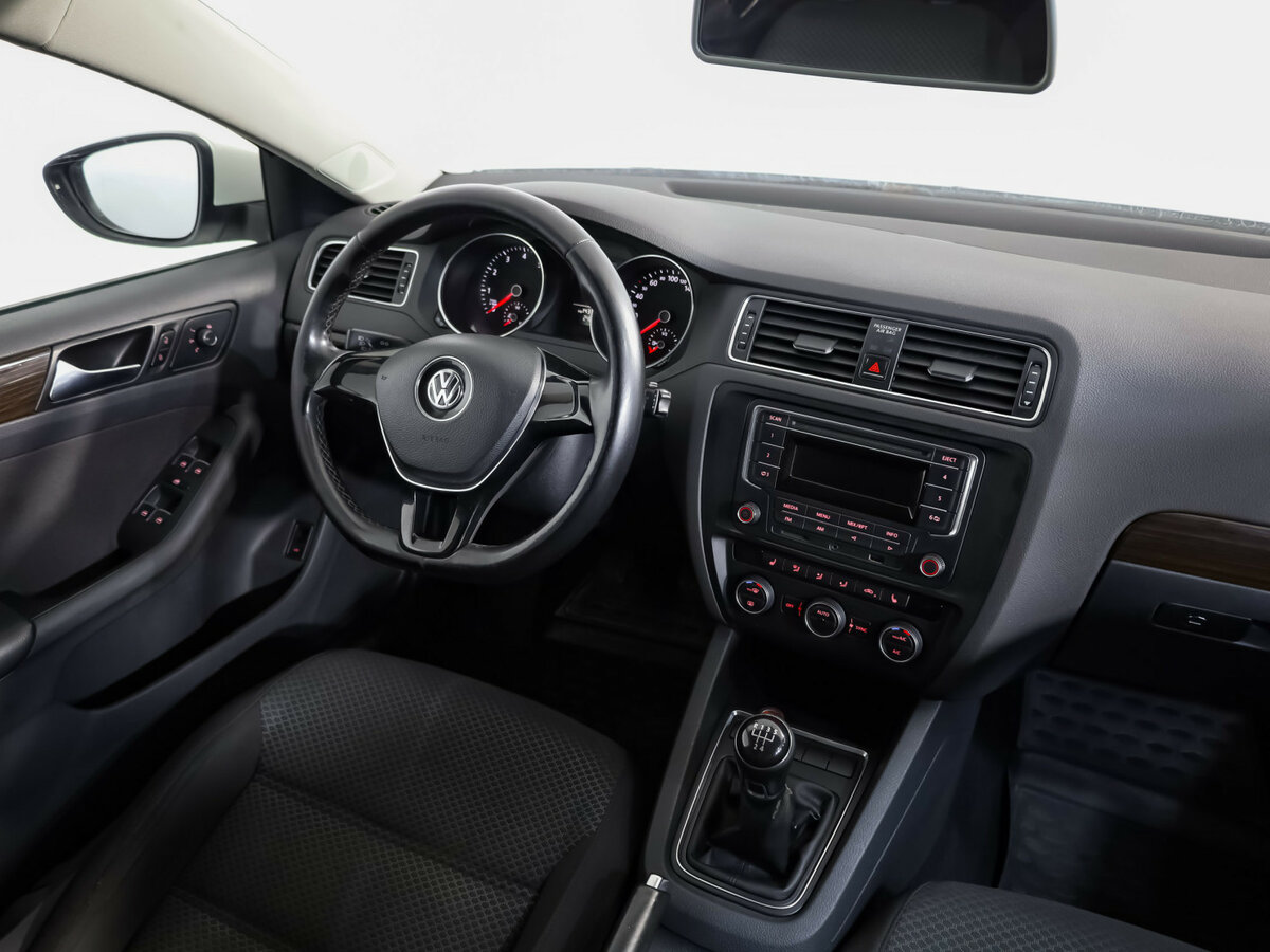 Volkswagen Jetta VI Рестайлинг, 2015 - Фото №6