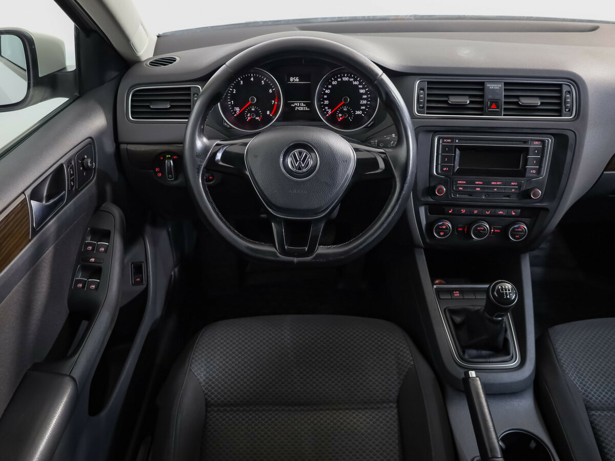 Volkswagen Jetta VI Рестайлинг, 2015 - Фото №8