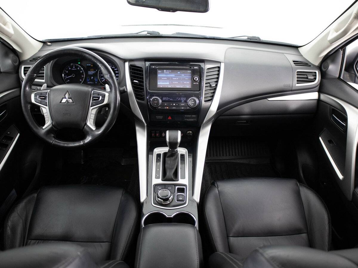 Mitsubishi Pajero Sport III, 2016 - Фото №4