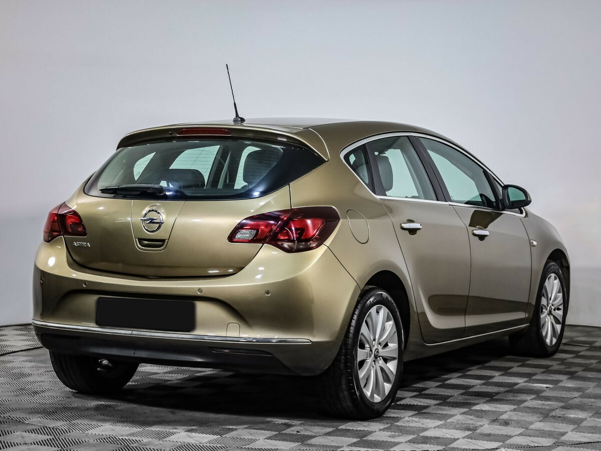 Opel Astra J, 2012 - Фото №3