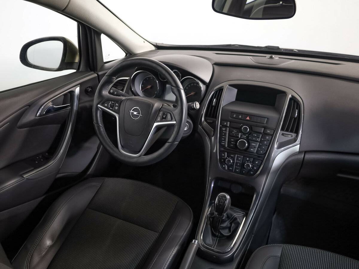 Opel Astra J, 2012 - Фото №6