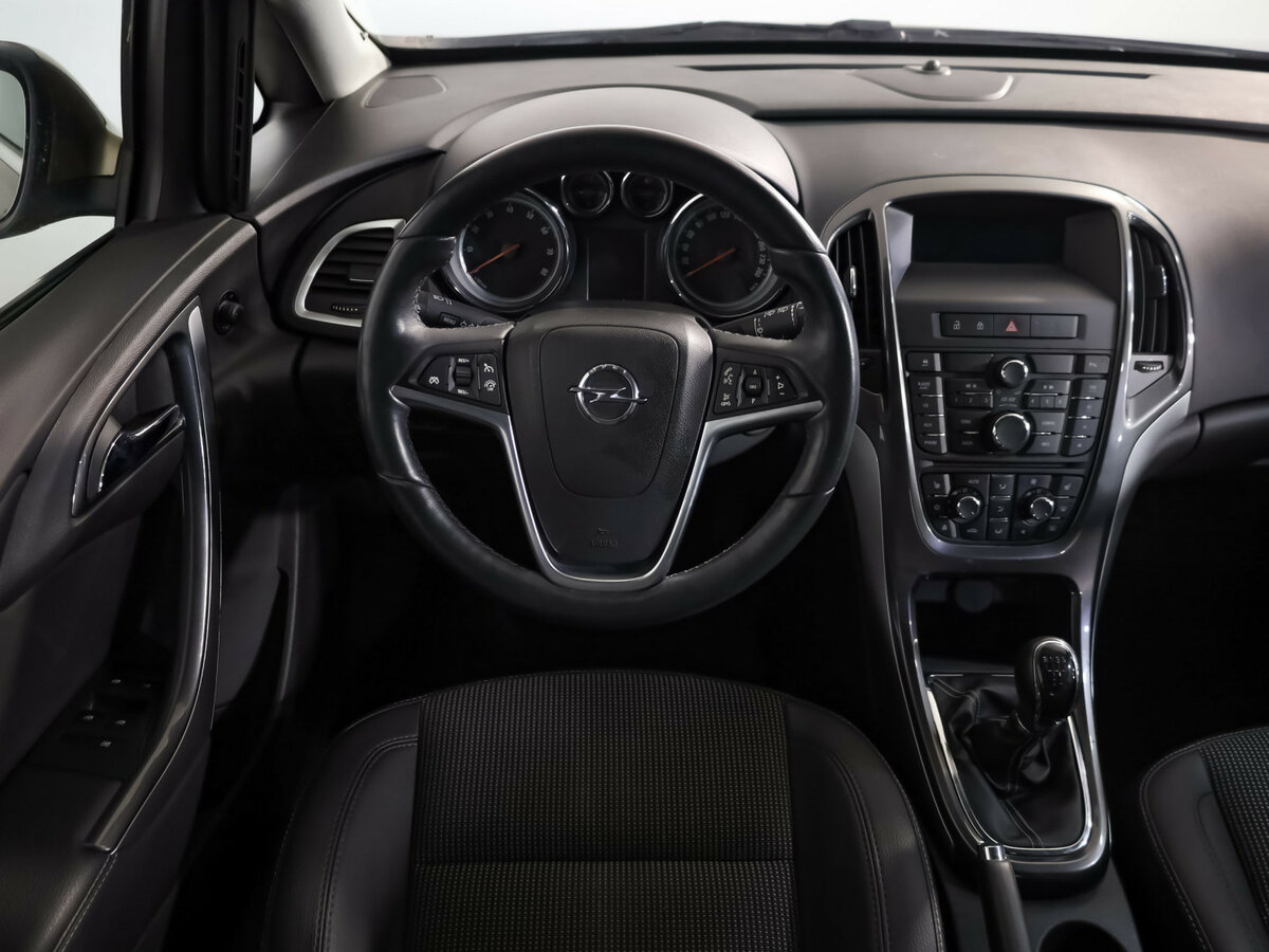 Opel Astra J, 2012 - Фото №8