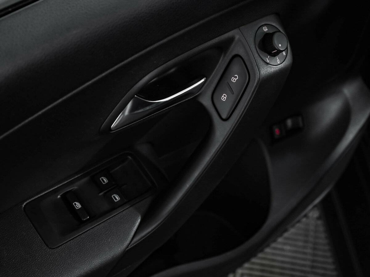 Volkswagen Polo V Рестайлинг, 2018 - Фото №14