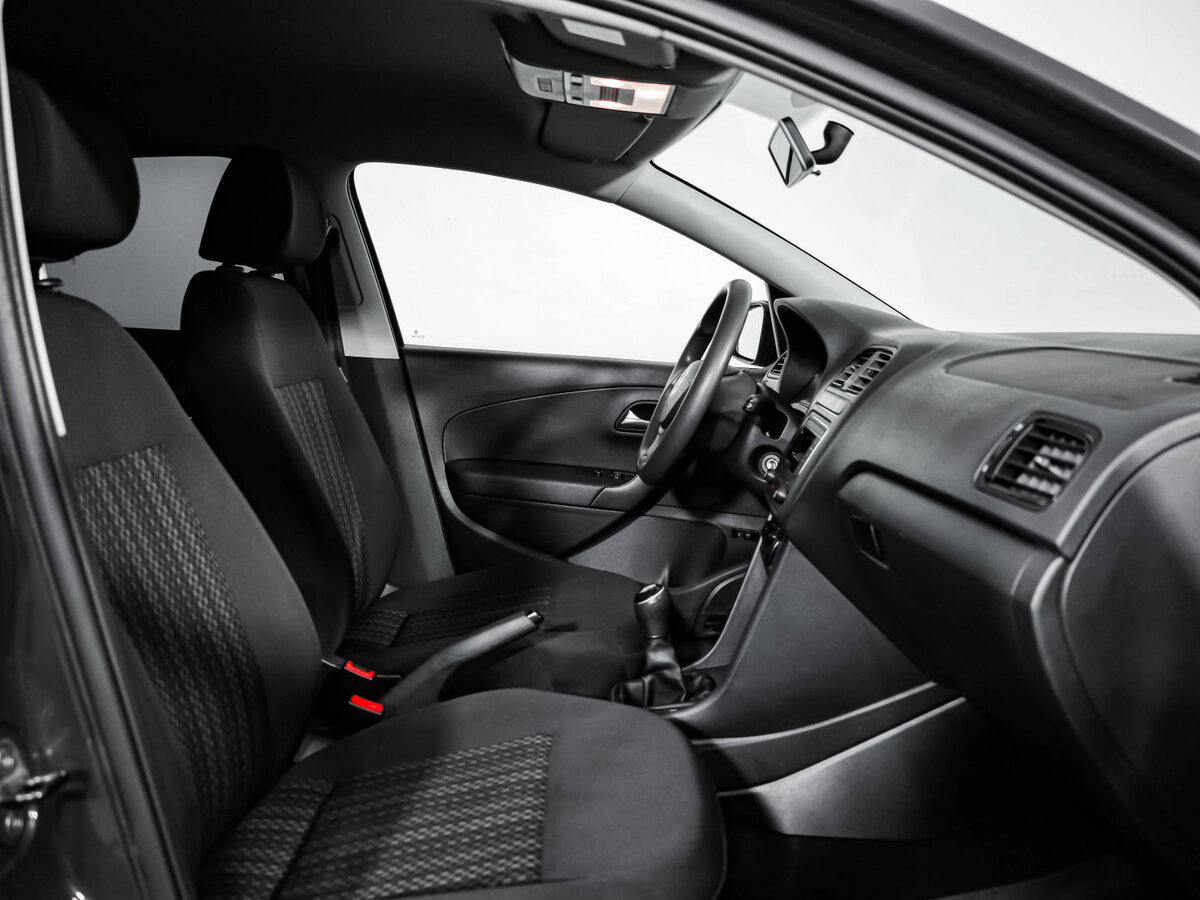 Volkswagen Polo V Рестайлинг, 2018 - Фото №16