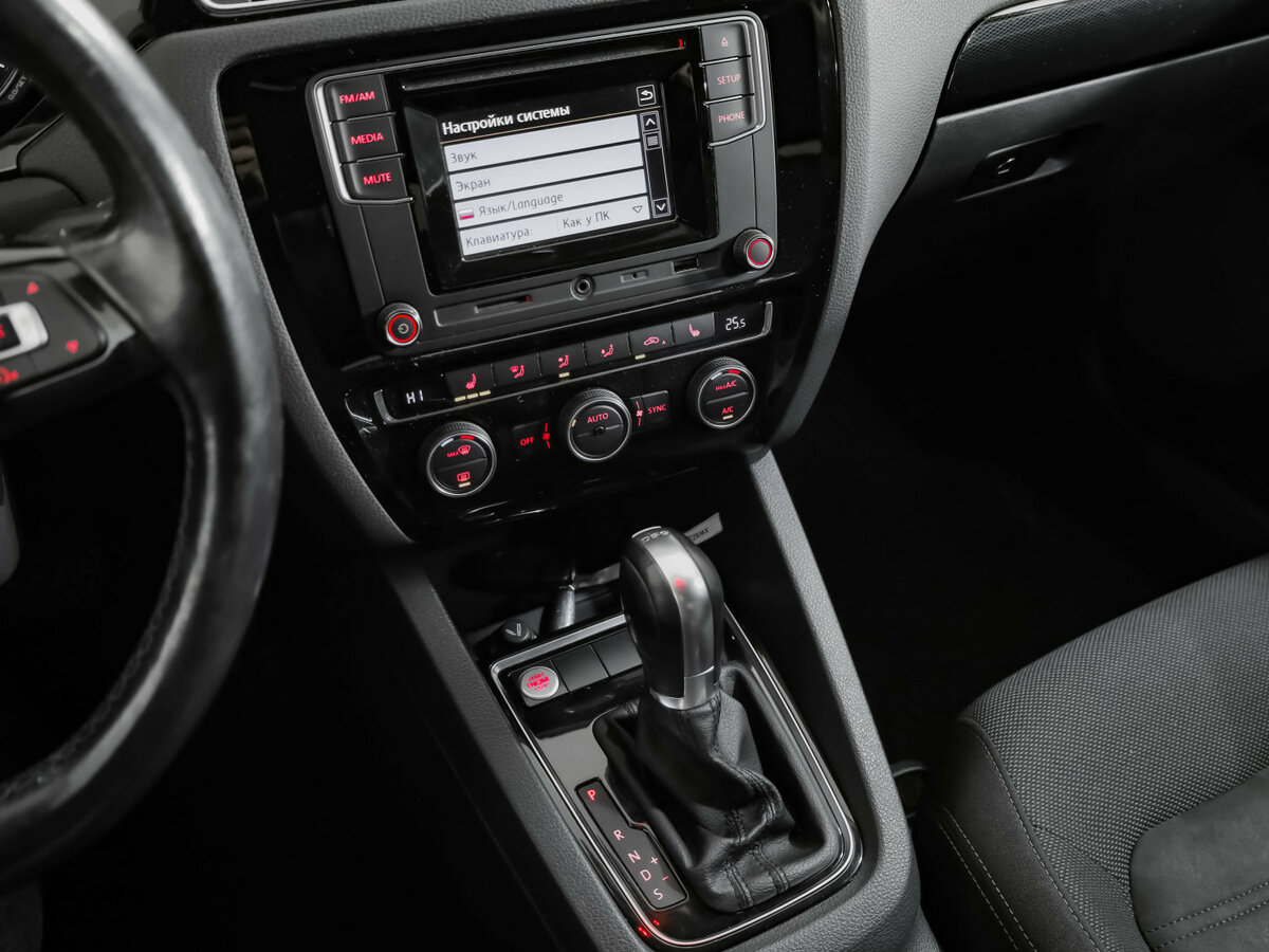 Volkswagen Jetta VI Рестайлинг, 2017 - Фото №19