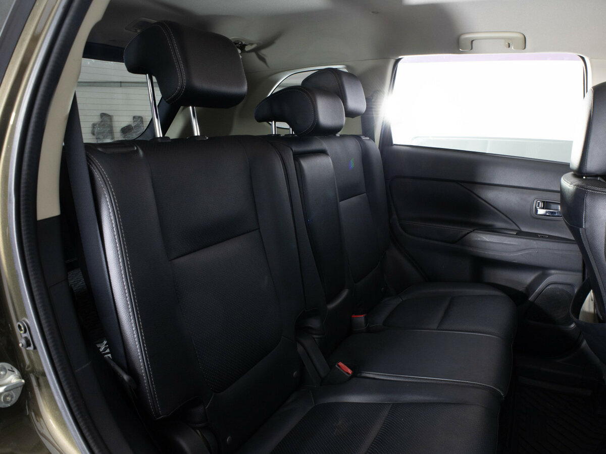 Mitsubishi Outlander III Рестайлинг 2, 2016 - Фото №13