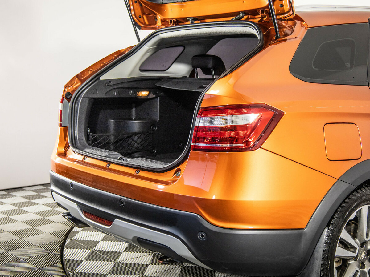 Lada (ВАЗ) Vesta SW I, 2019 - Фото №8