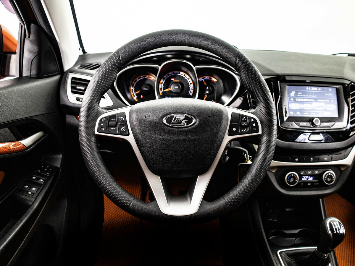 Lada (ВАЗ) Vesta SW I, 2019 - Фото №9