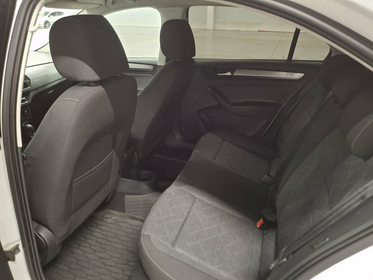 Volkswagen Polo VI, 2021 - Фото №11