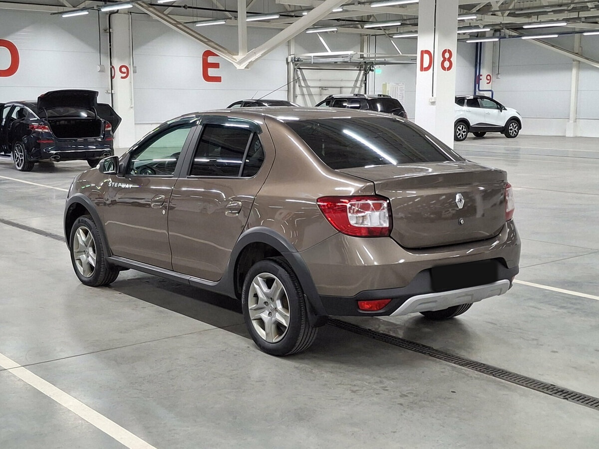 Renault Logan Stepway II Рестайлинг, 2020 - Фото №6