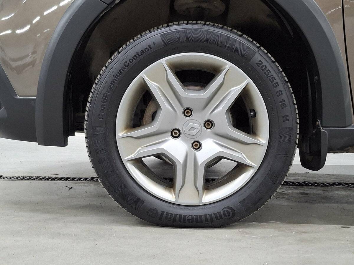 Renault Logan Stepway II Рестайлинг, 2020 - Фото №17