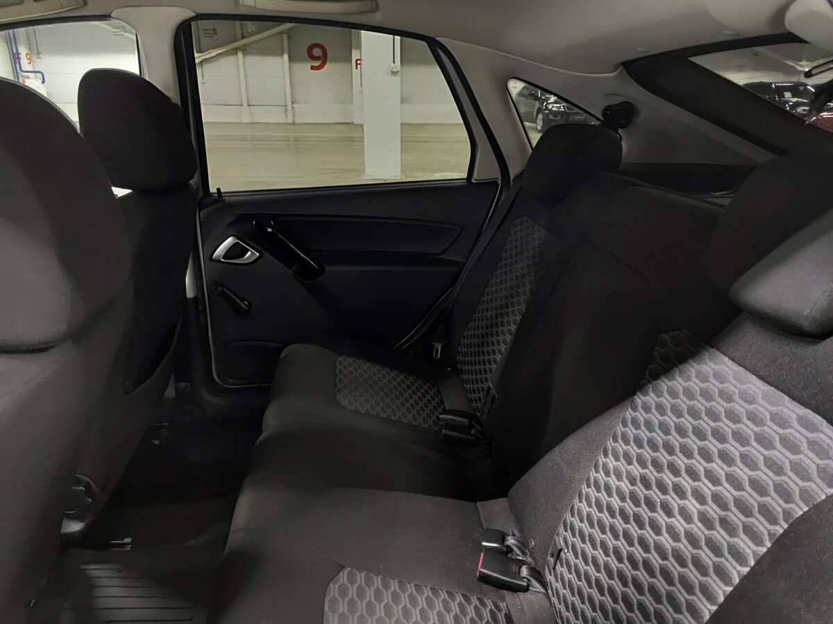 Lada (ВАЗ) Granta I Рестайлинг, 2020 - Фото №11