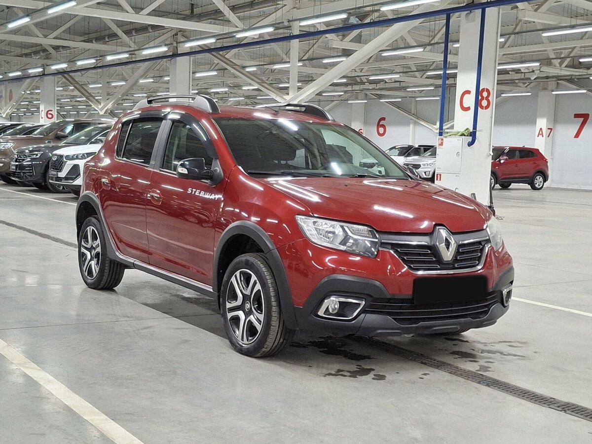 Renault Sandero Stepway II Рестайлинг, 2018 - Фото №2