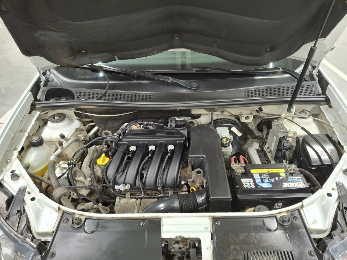 Renault Logan II, 2017 - Фото №8