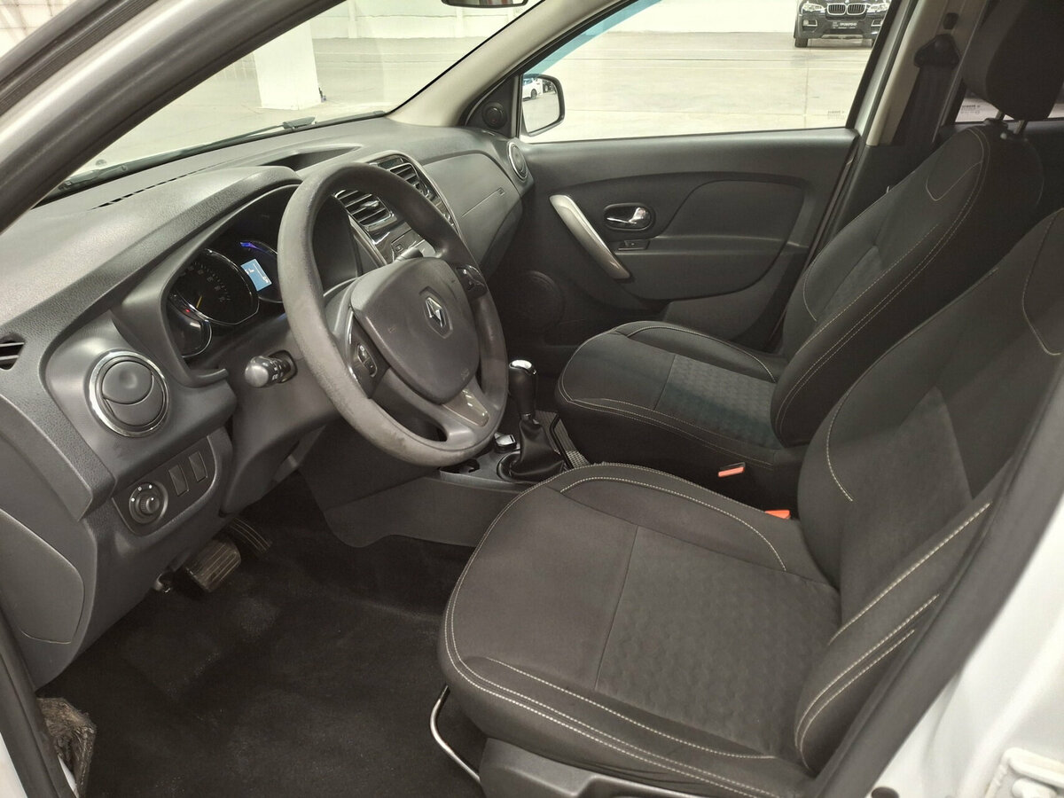 Renault Logan II, 2017 - Фото №15