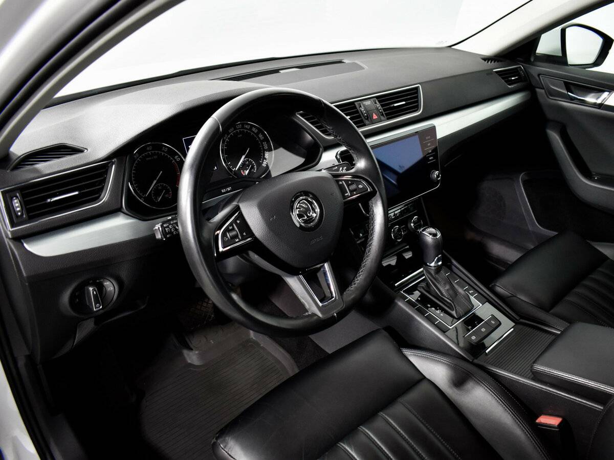 Skoda Superb III, 2018 - Фото №6