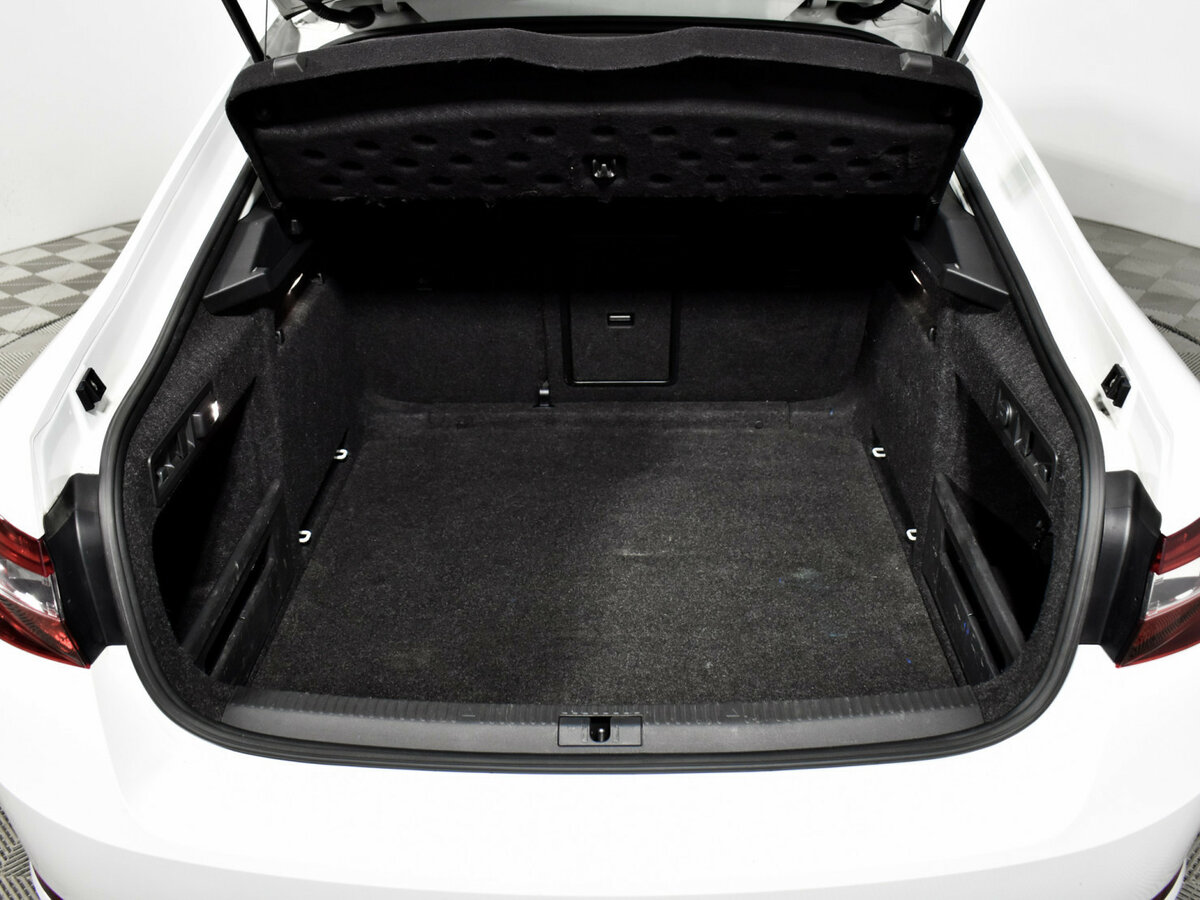 Skoda Superb III, 2018 - Фото №17
