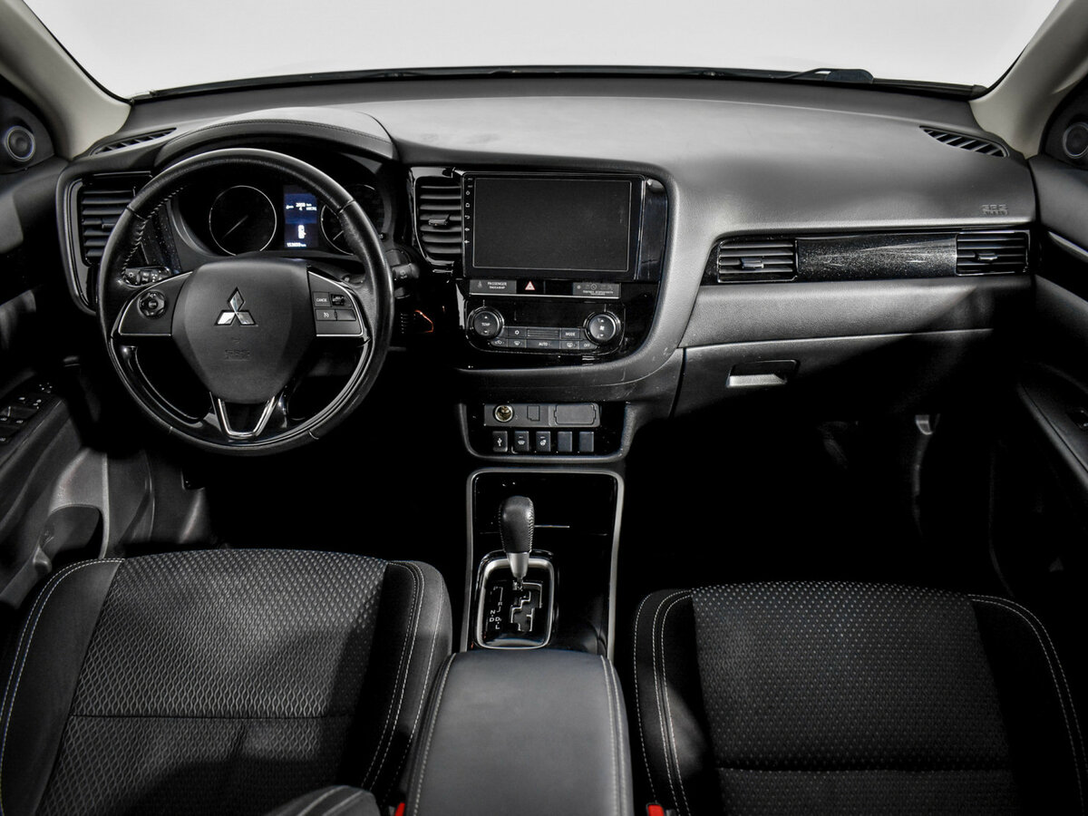 Mitsubishi Outlander III Рестайлинг 3, 2018 - Фото №9
