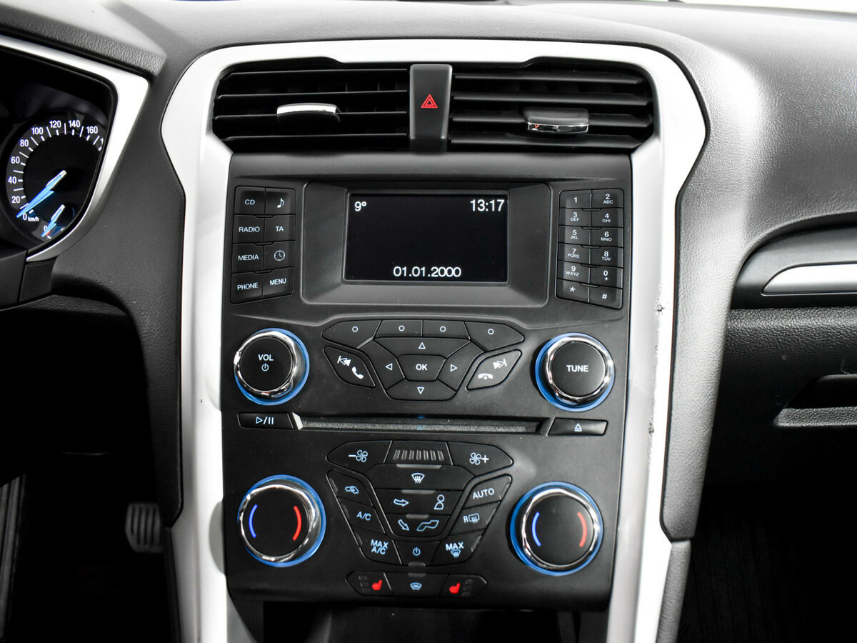 Ford Mondeo V, 2015 - Фото №10