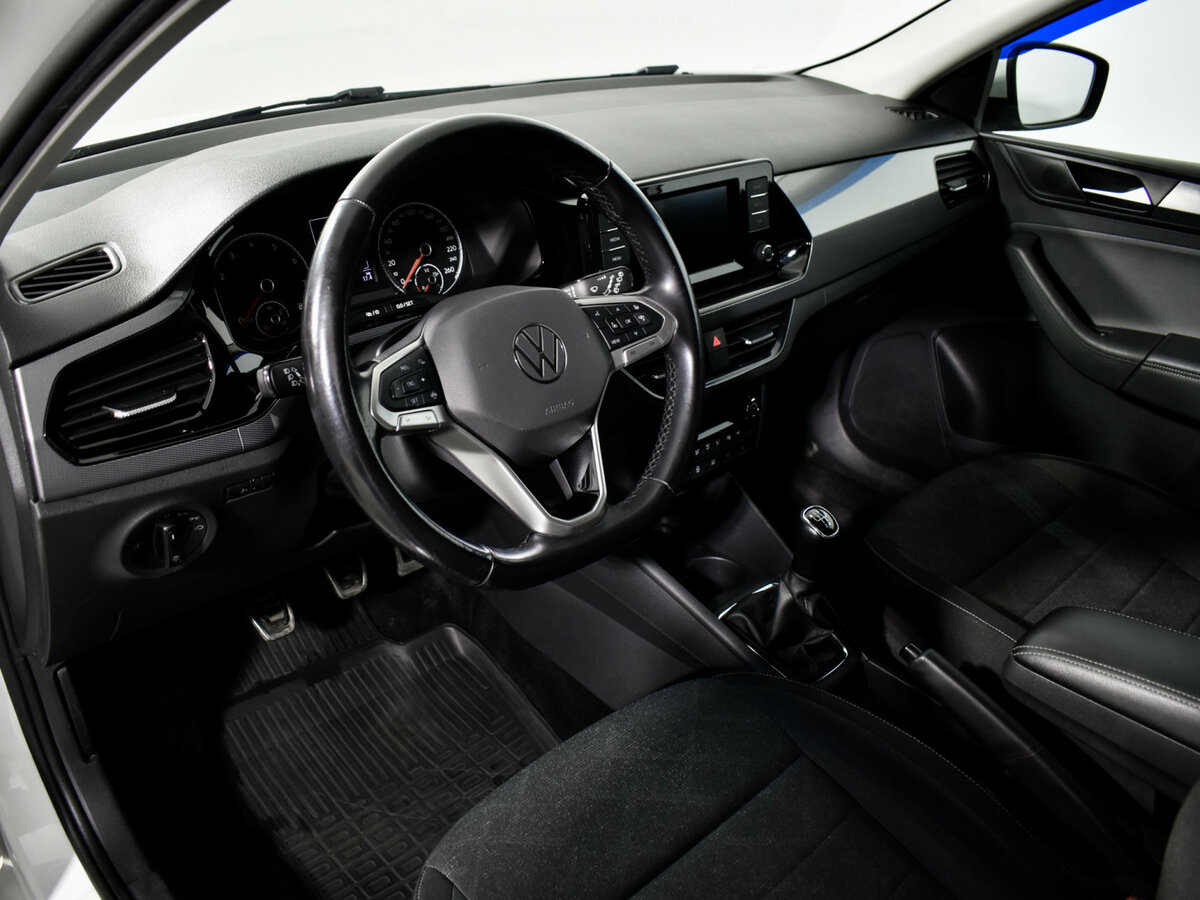 Volkswagen Polo VI, 2020 - Фото №8