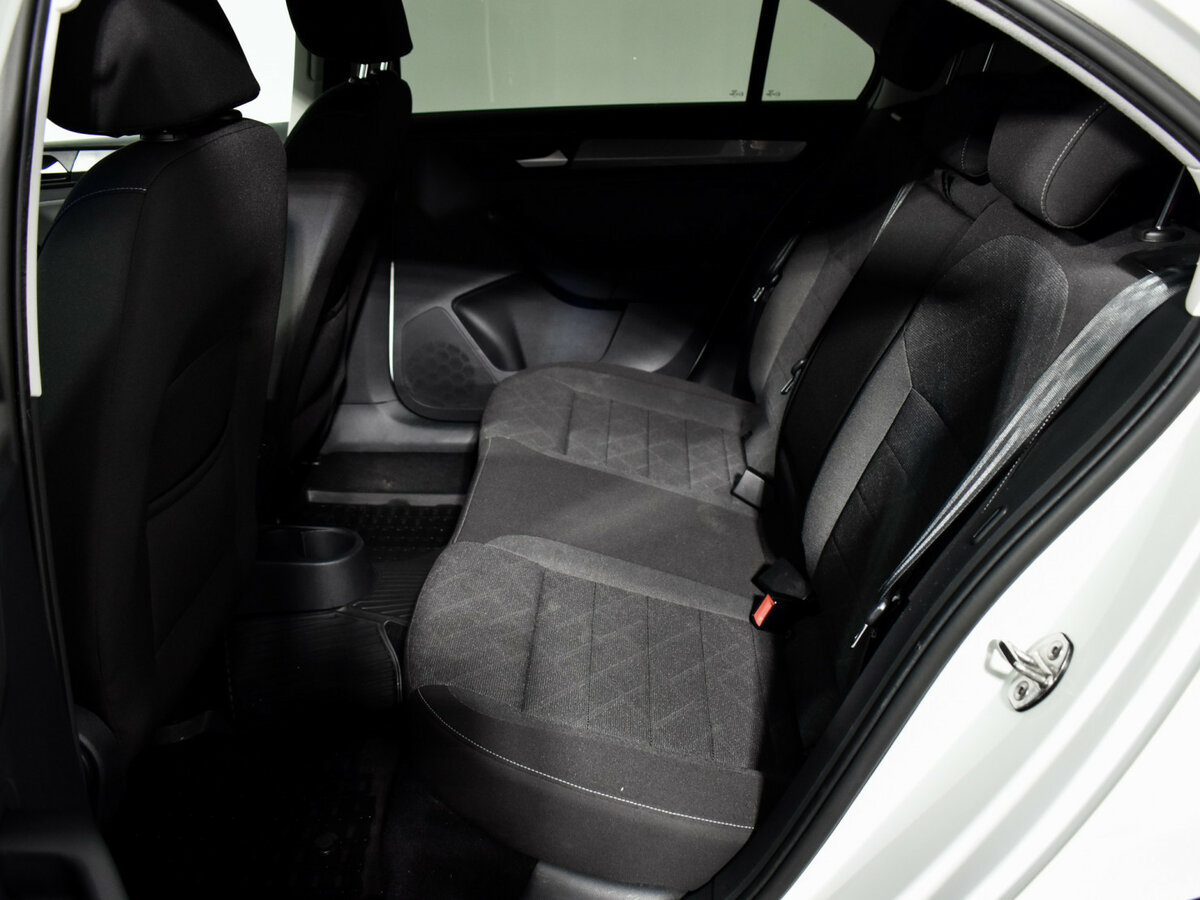 Volkswagen Polo VI, 2020 - Фото №10