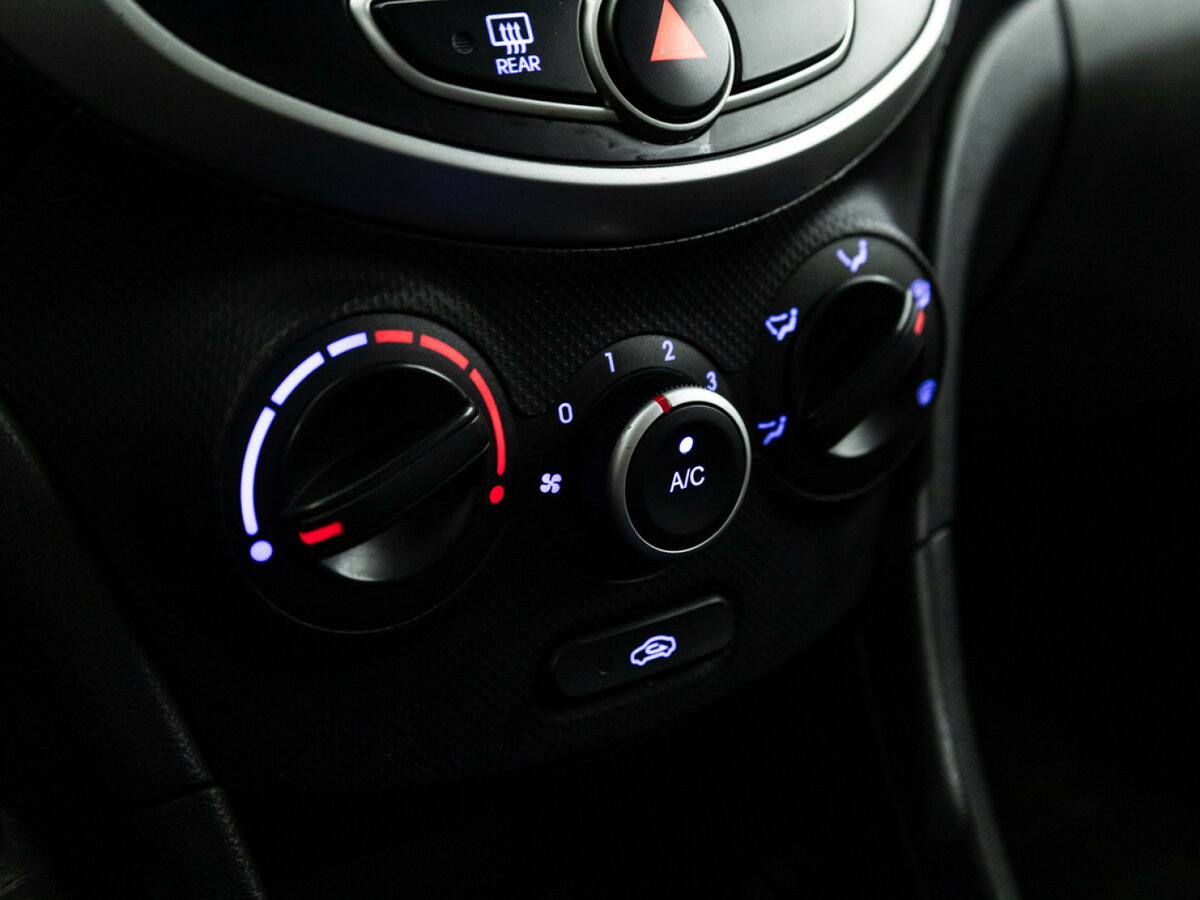 Hyundai Solaris I, 2012 - Фото №14