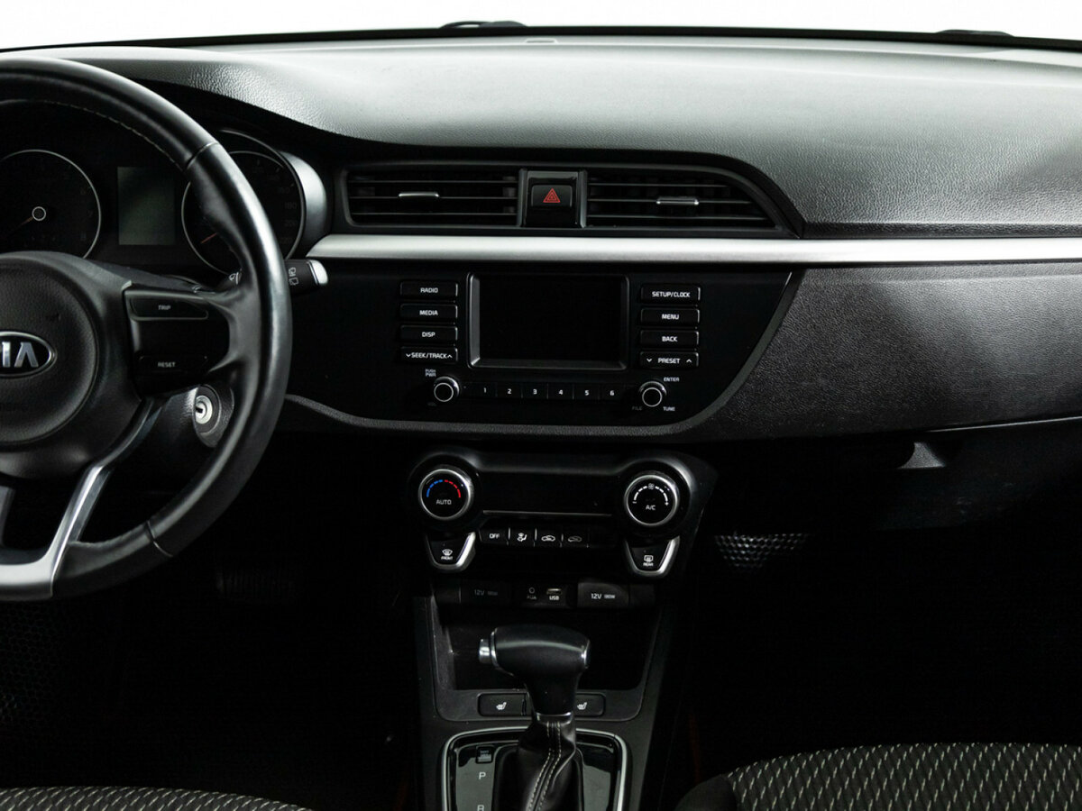 Kia Rio X-Line IV, 2019 - Фото №13