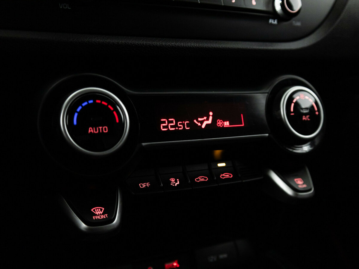 Kia Rio X-Line IV, 2019 - Фото №14