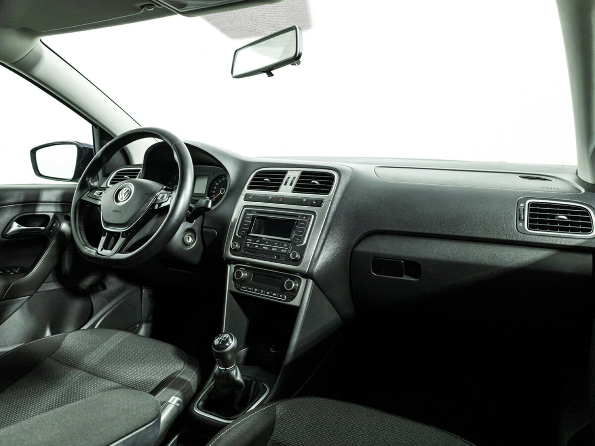 Volkswagen Polo V Рестайлинг, 2016 - Фото №8