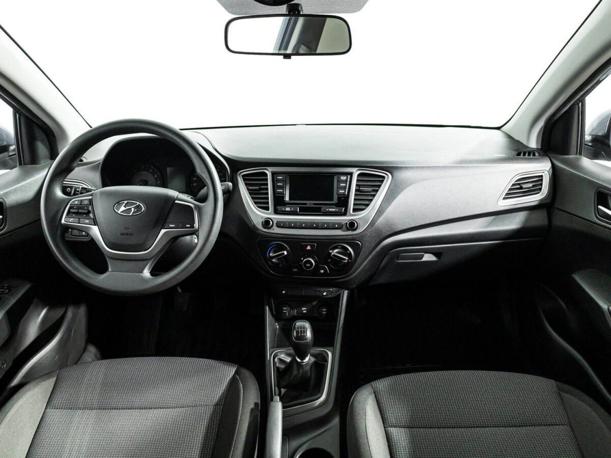 Hyundai Solaris II, 2020 - Фото №12