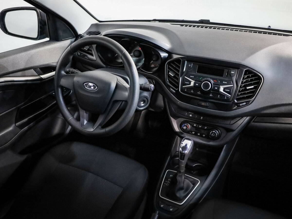 Lada (ВАЗ) Vesta I, 2020 - Фото №6