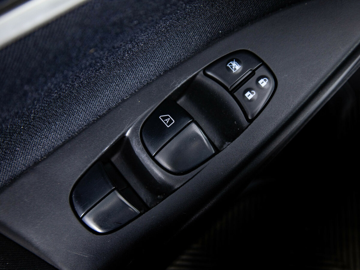 Nissan Tiida II, 2015 - Фото №11