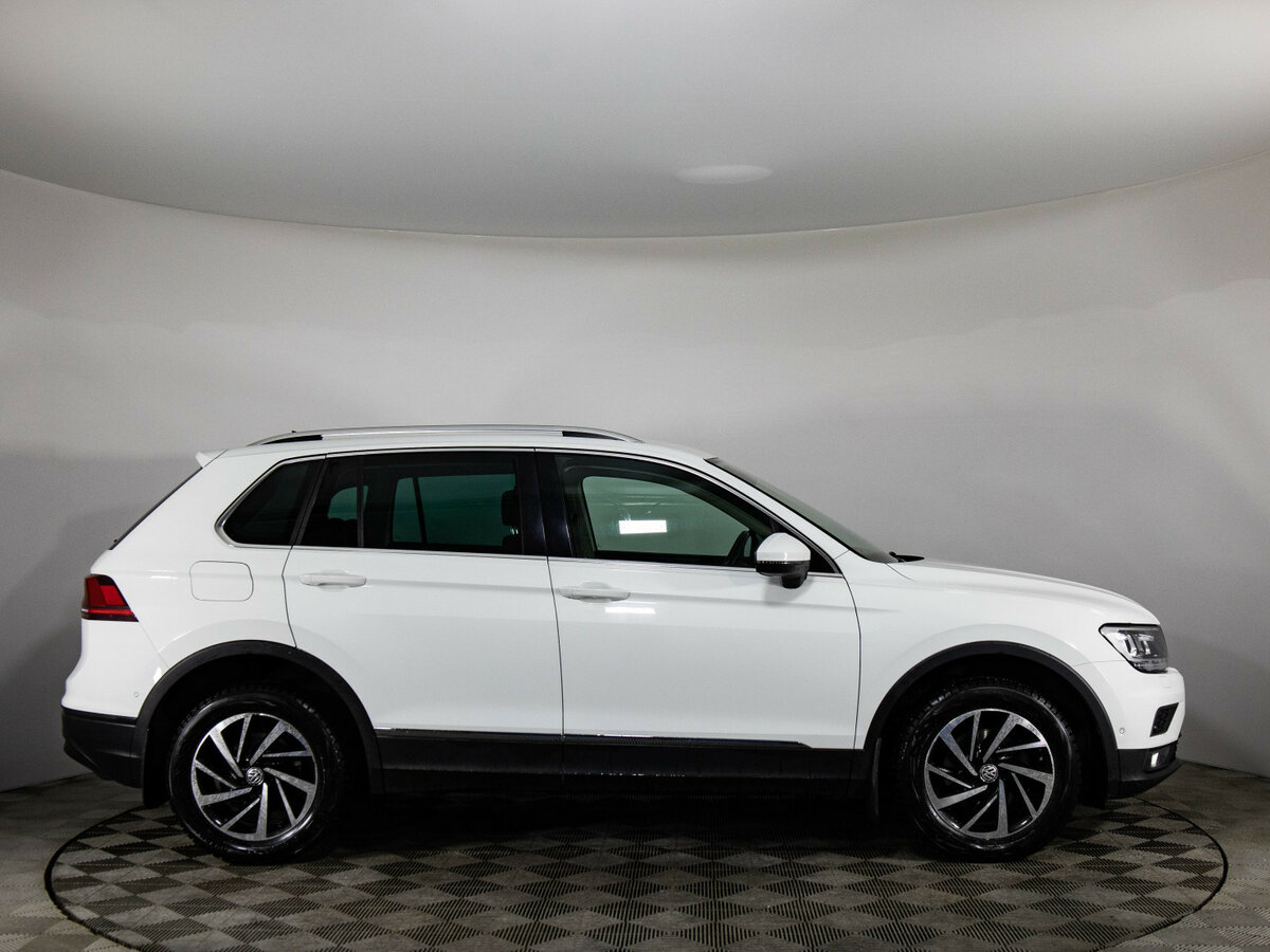Volkswagen Tiguan II, 2018 - Фото №3