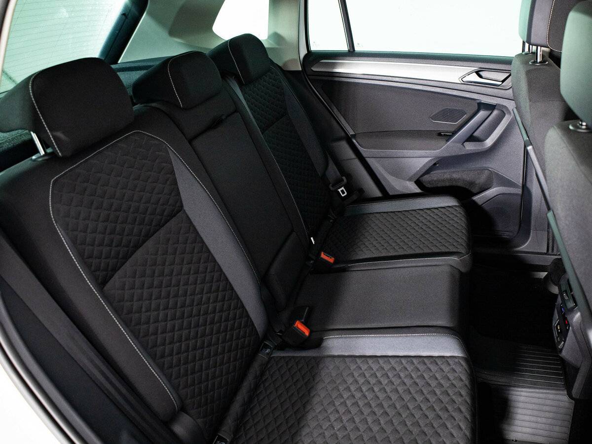 Volkswagen Tiguan II, 2018 - Фото №11
