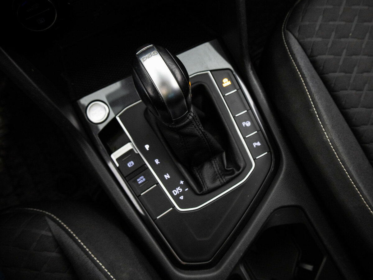 Volkswagen Tiguan II, 2018 - Фото №18