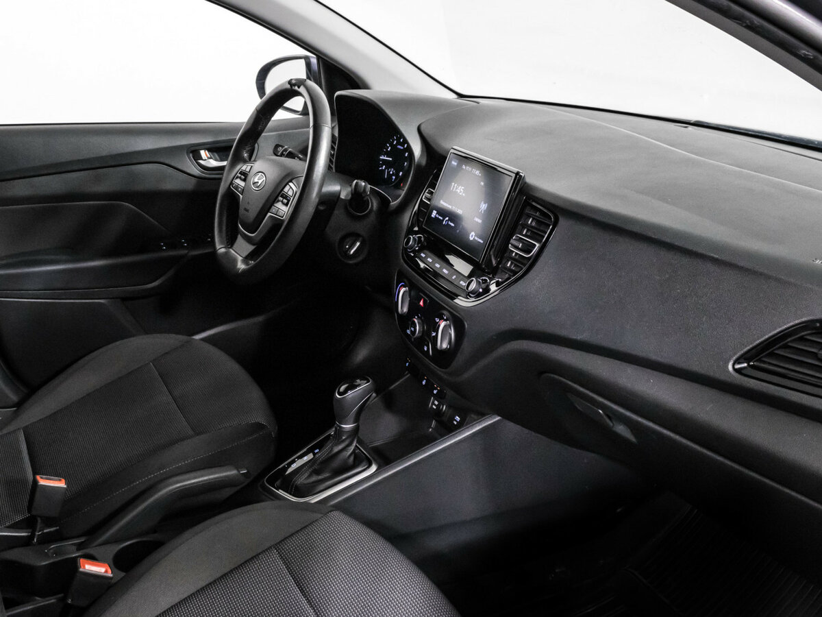 Hyundai Solaris II Рестайлинг, 2021 - Фото №8