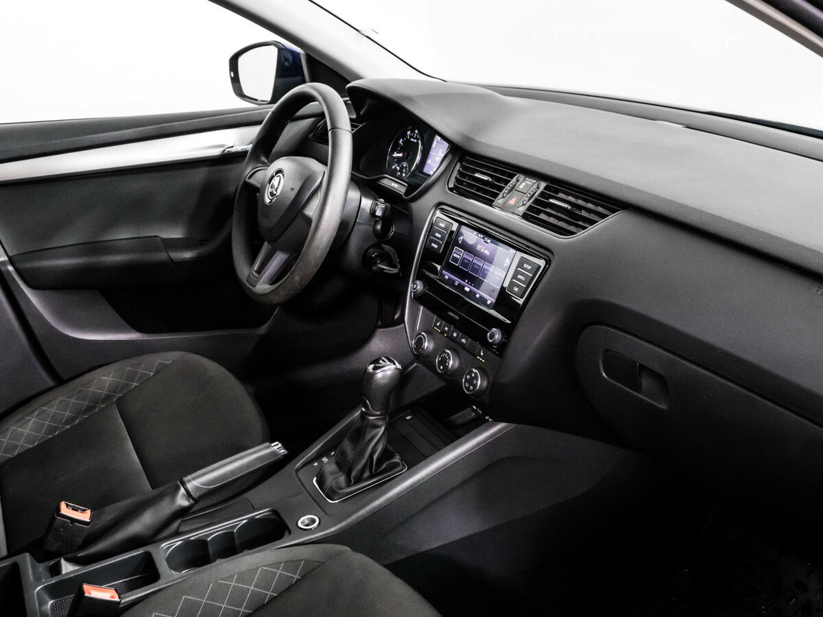 Skoda Octavia III (A7) Рестайлинг, 2017 - Фото №6