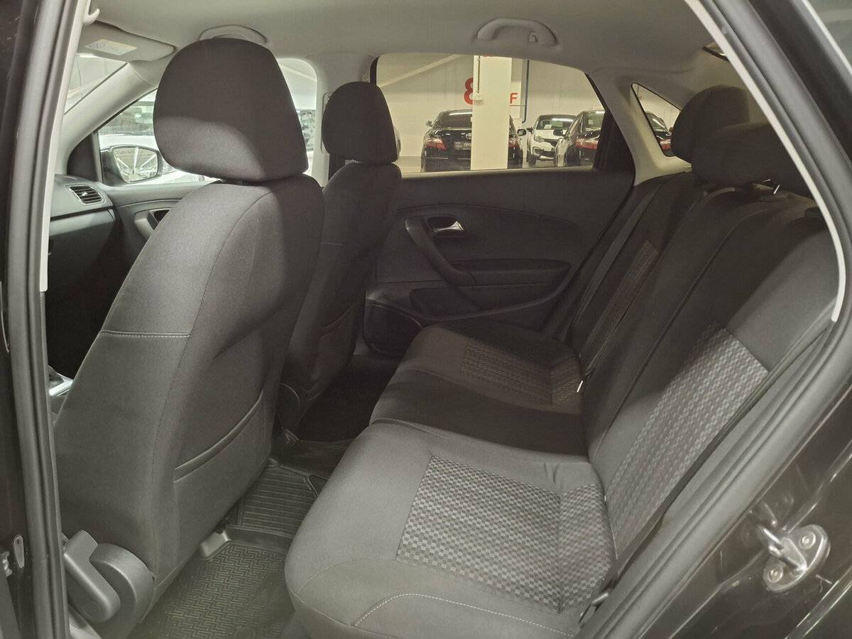 Volkswagen Polo V Рестайлинг, 2017 - Фото №11