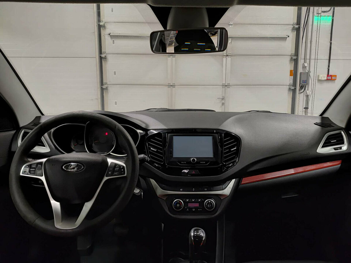 Lada (ВАЗ) Vesta SW I, 2018 - Фото №13