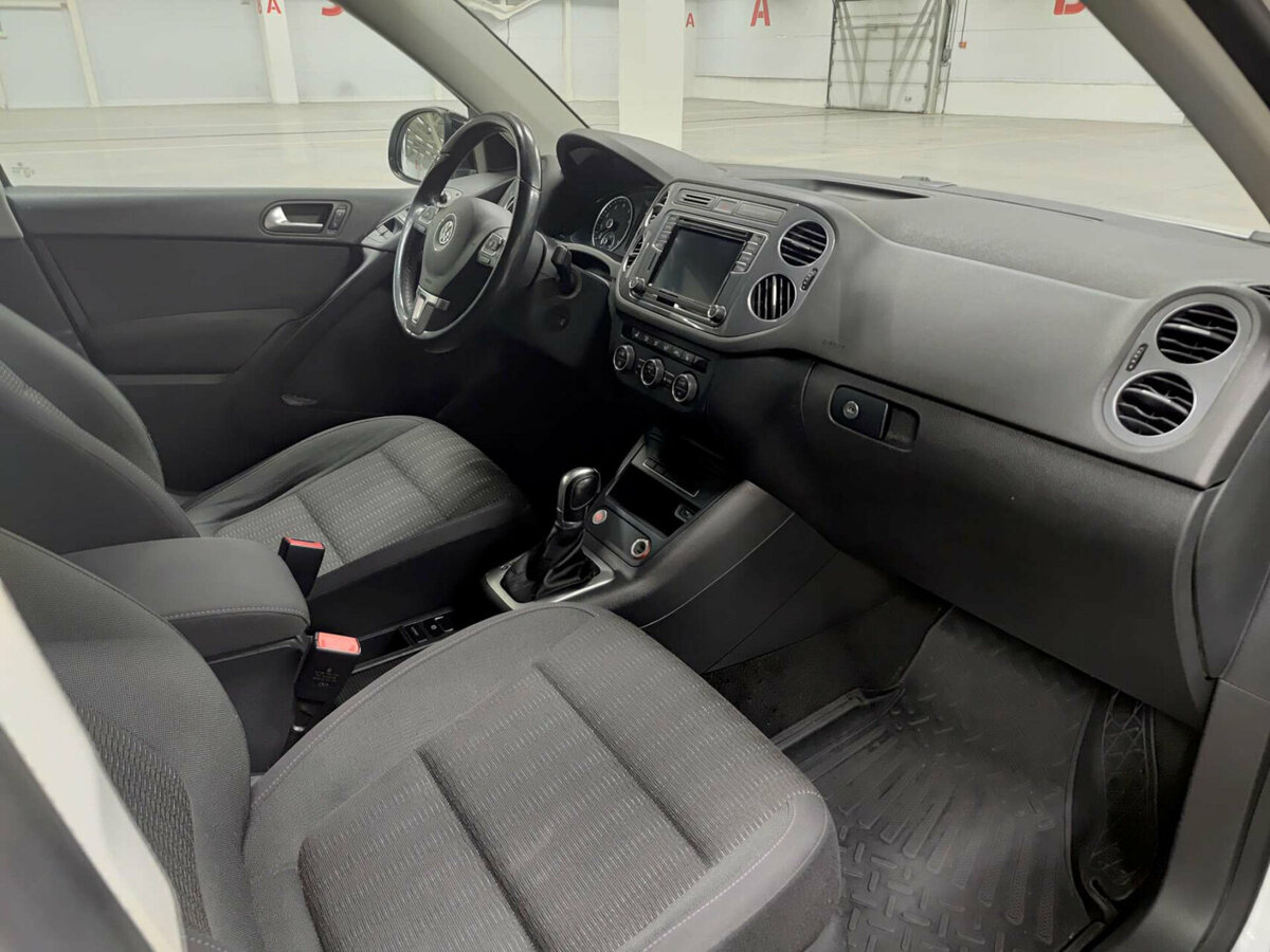 Volkswagen Tiguan I Рестайлинг, 2016 - Фото №10