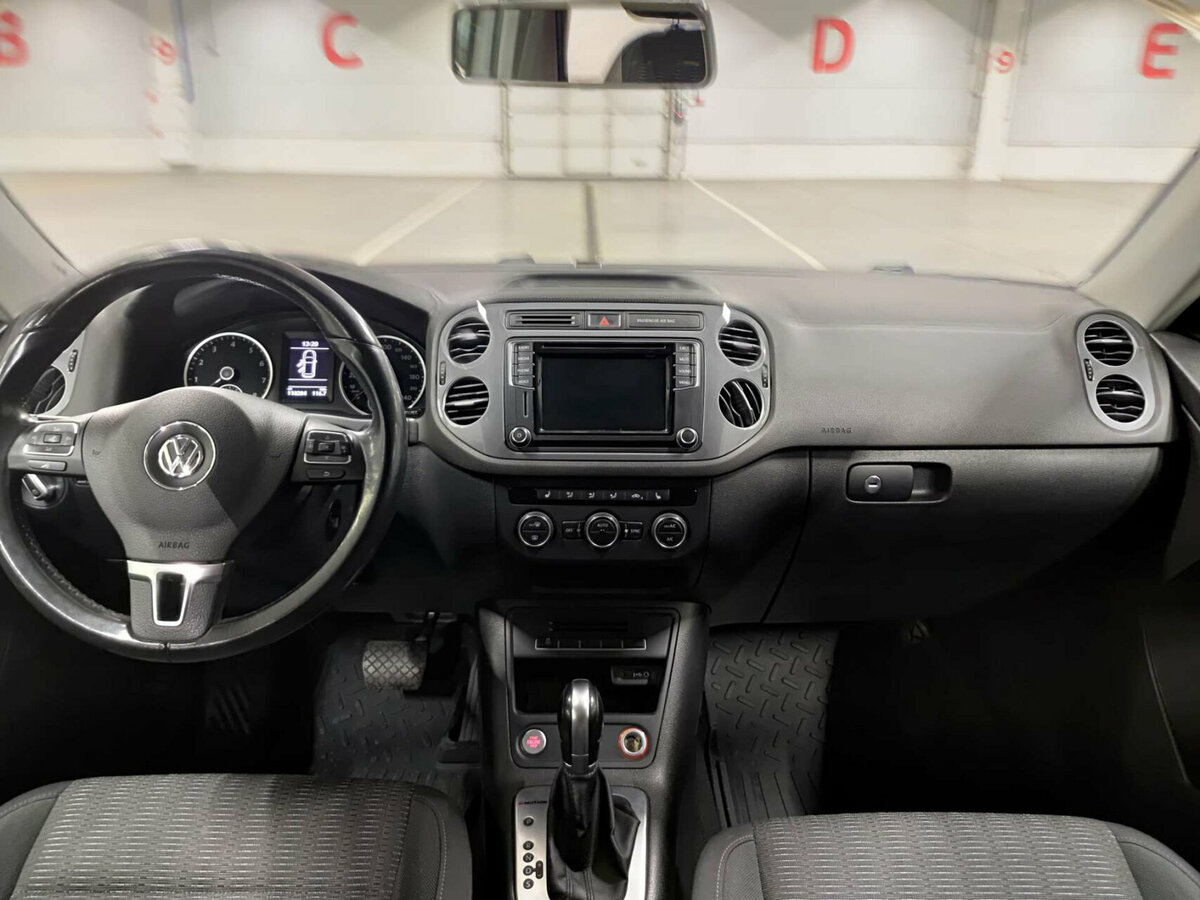 Volkswagen Tiguan I Рестайлинг, 2016 - Фото №13