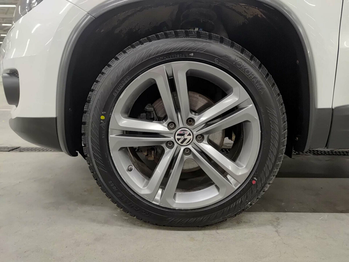 Volkswagen Tiguan I Рестайлинг, 2016 - Фото №17