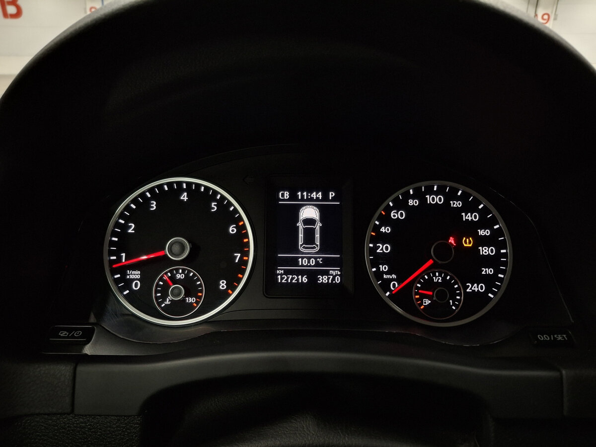 Volkswagen Tiguan I Рестайлинг, 2016 - Фото №12