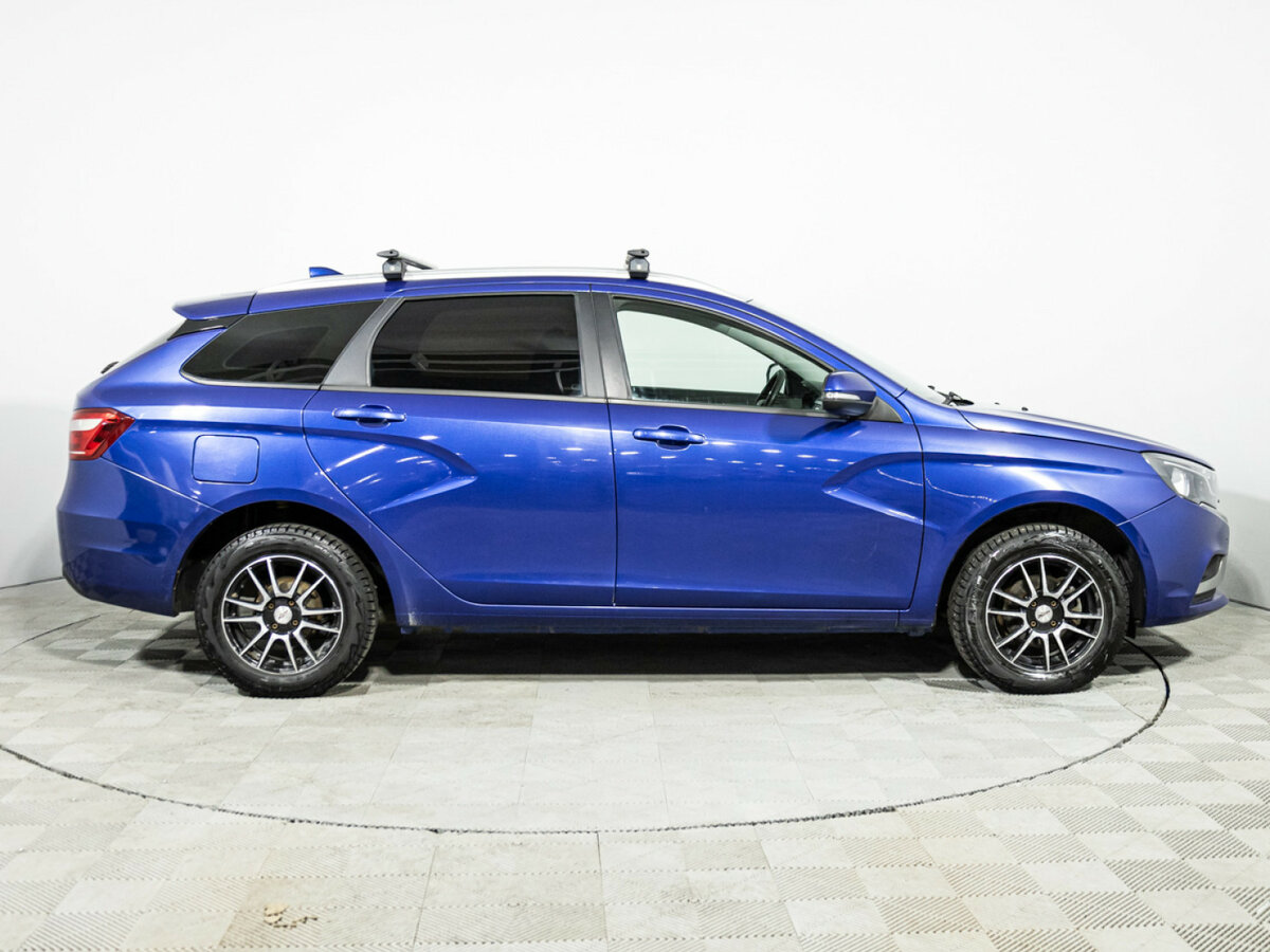 Lada (ВАЗ) Vesta SW I, 2020 - Фото №3